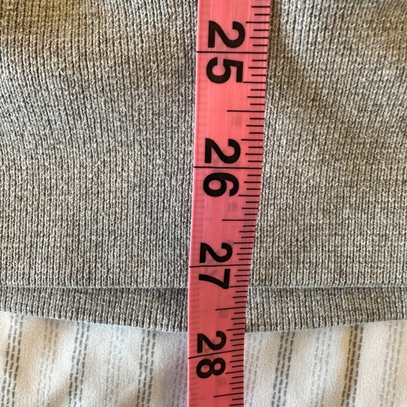 Champion Crewneck Pullover – L (Grey with Red/Blue Puffy Logo) - Picture 5 of 5